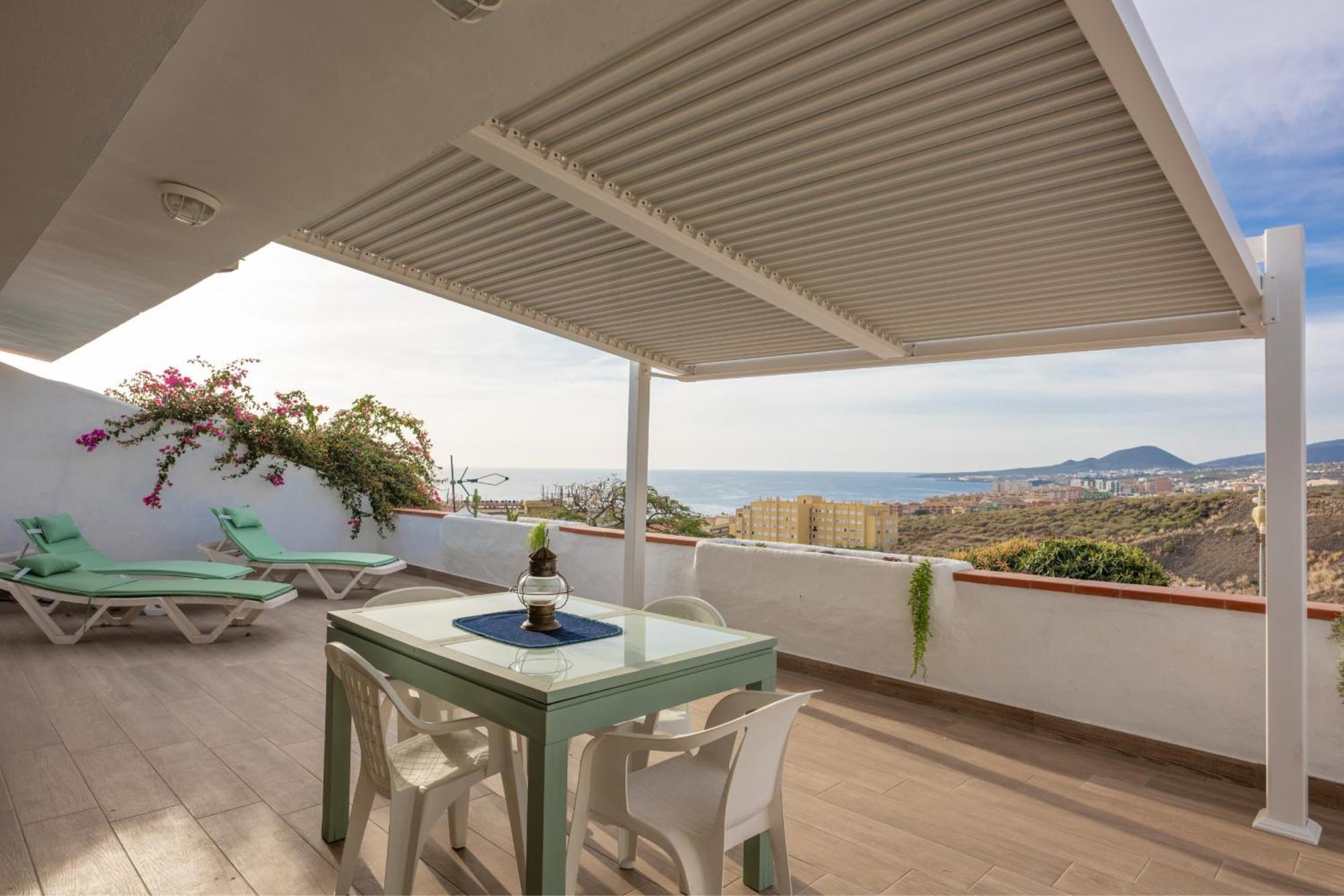 Вілла Calala House With Huge Terrace Канделарія Екстер'єр фото